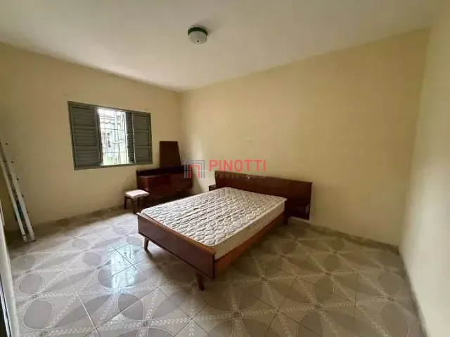 Casa 2 quartos e 1 banheiro, à venda, no bairro Demarchi em São Bernardo do Campo