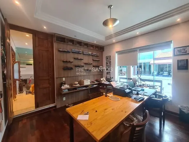 Casa com 680m² 5 quartos e 5 banheiros, à venda, no bairro Vivendas do Lago em Sorocaba