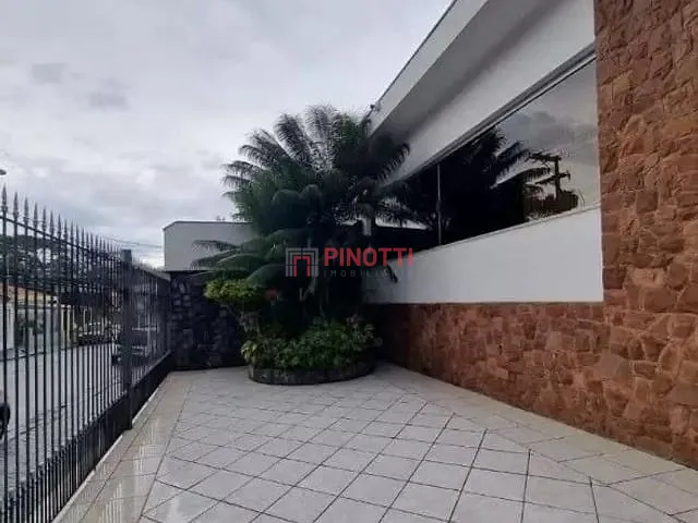 Casa 2 quartos e 2 banheiros, à venda, no bairro Jardim do Mar em São Bernardo do Campo