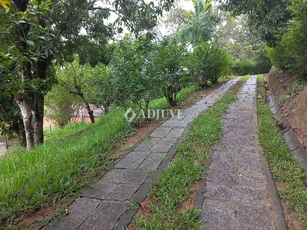 Casa à venda e aluguel com 3 quartos, 170m² - Foto 34