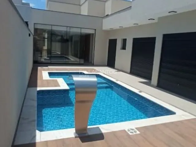 Casa com 330m² 3 quartos e 5 banheiros, à venda, no bairro Jardim Emília em Sorocaba