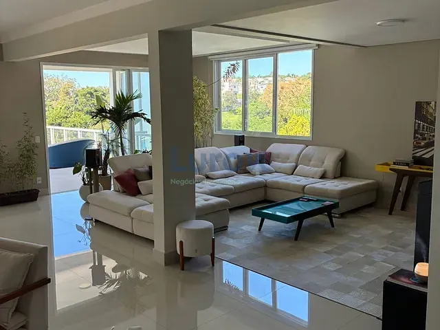 Casa com 800m² 5 quartos e 9 banheiros, à venda ou para alugar, no bairro Chácara Flora em Valinhos