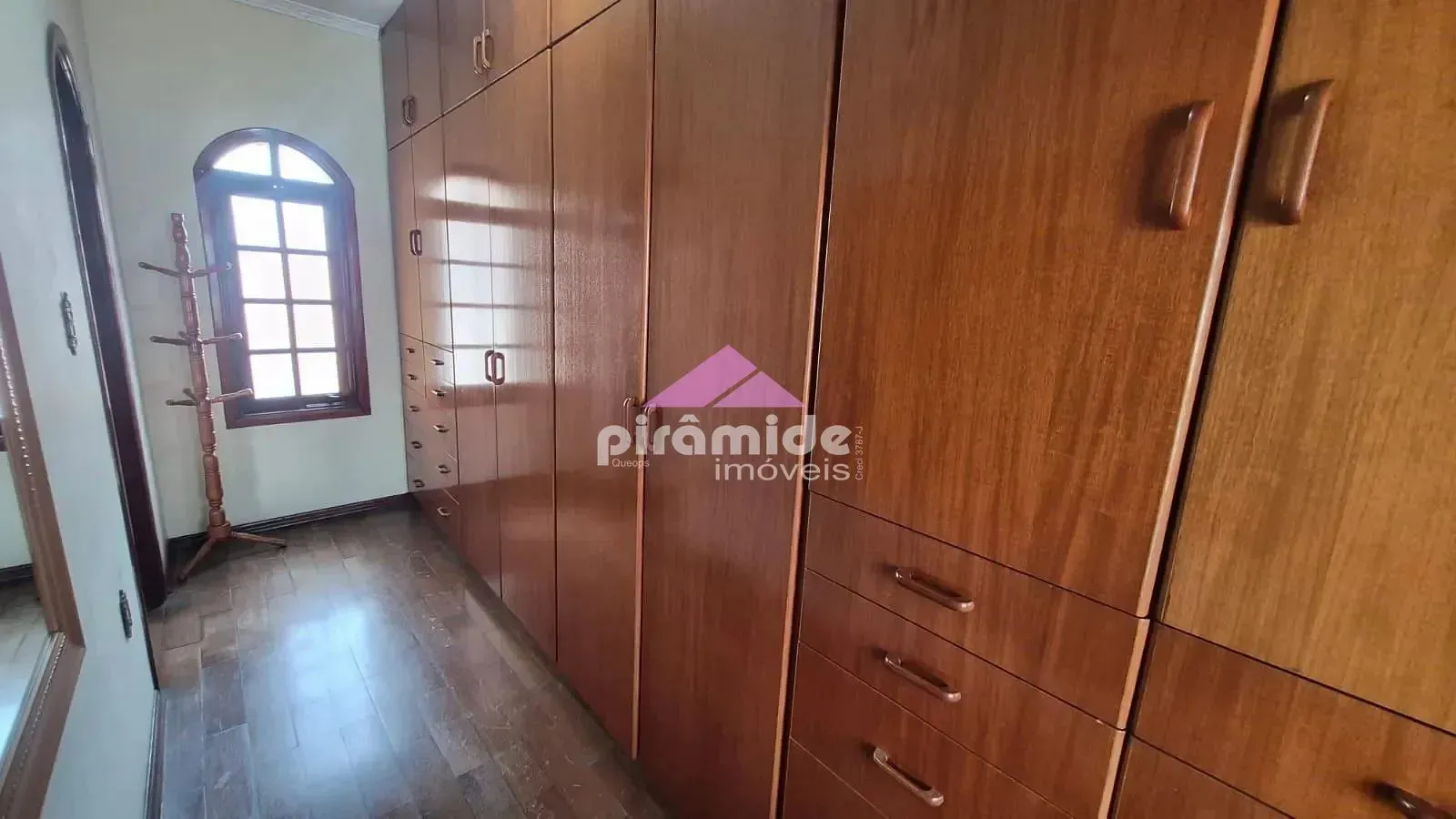 Casa, 3 quartos, 266 m² - Foto 33