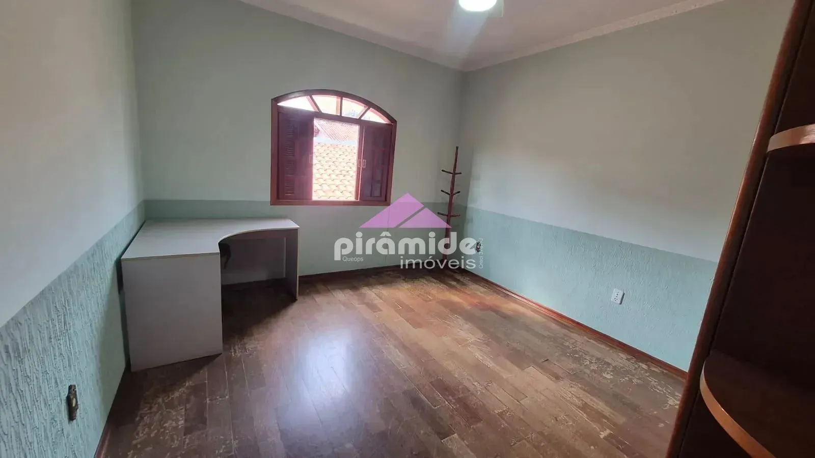 Casa, 3 quartos, 266 m² - Foto 37