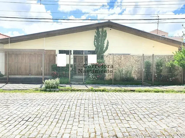 Casa com 1m² 3 quartos e 3 banheiros, à venda, no bairro Centro em Jacareí