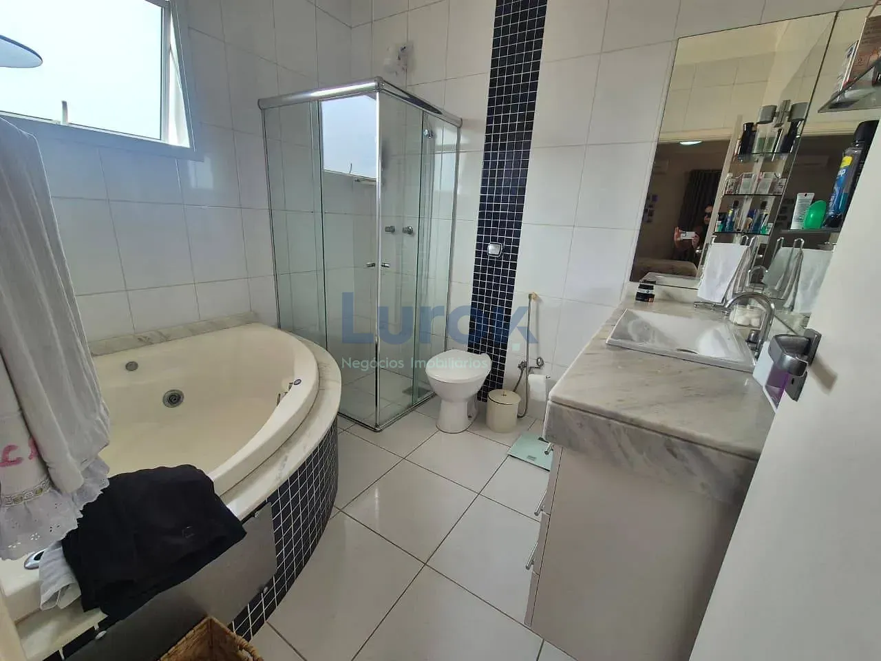 Casa, 3 quartos, 267 m² - Foto 33