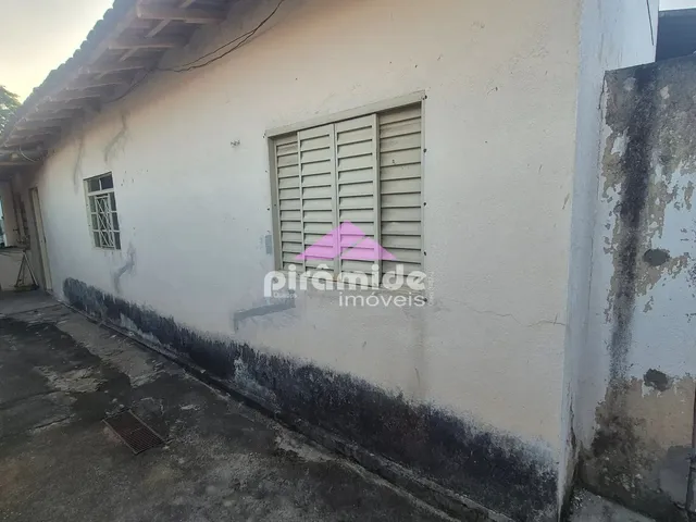 Casa com 200m² 1 quarto e 1 banheiro, à venda, no bairro Vila Alexandrina em São José Dos Campos