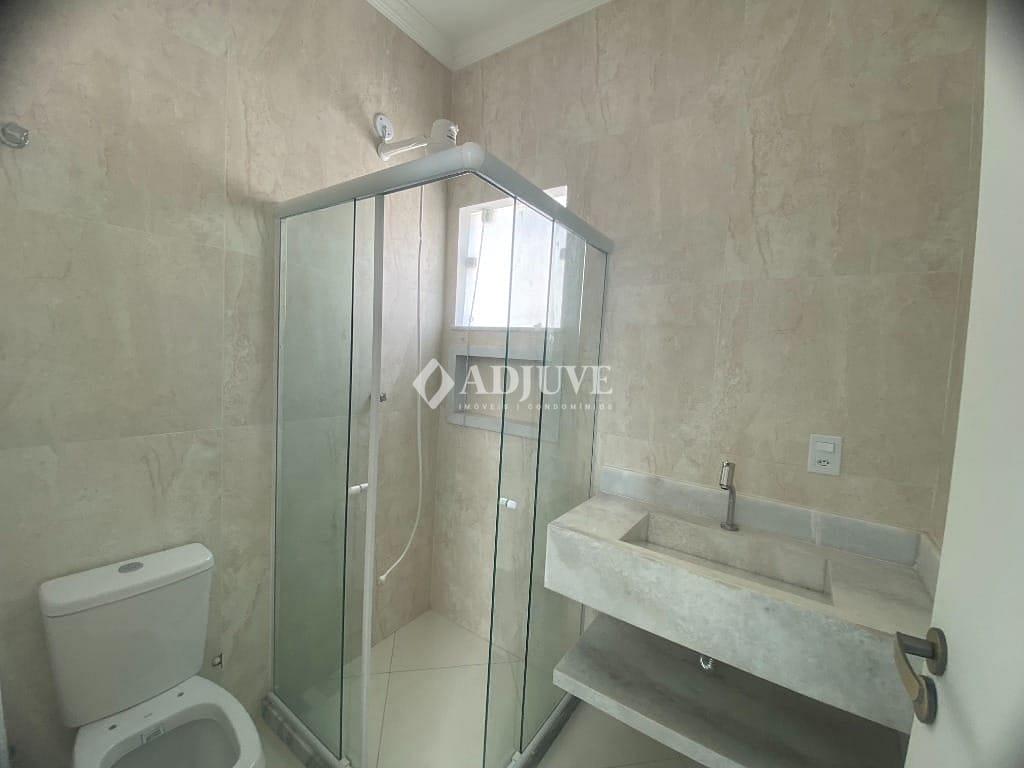 Casa à venda com 3 quartos, 81m² - Foto 11