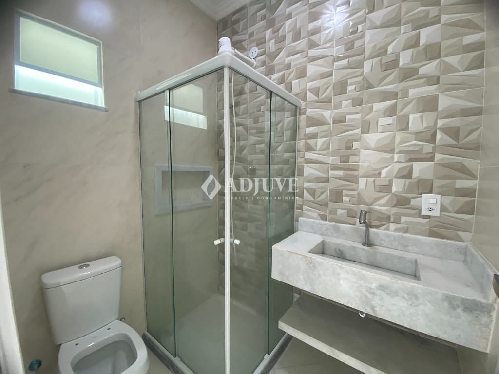 Casa à venda com 3 quartos, 81m² - Foto 13