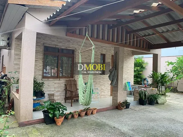 Casa com 288m² 2 quartos e 1 banheiro, à venda, no bairro Parque dos Anjos em Gravataí