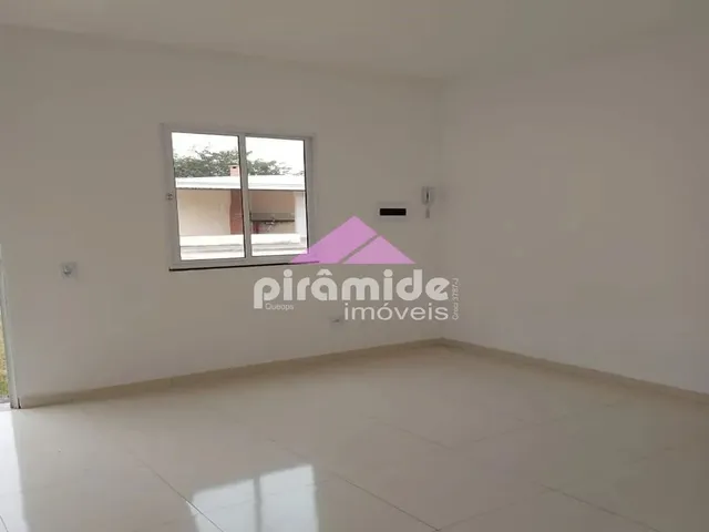 Casa com 70m² 2 quartos e 1 banheiro, à venda, no bairro Chácaras Pousada do Vale em São José Dos Campos