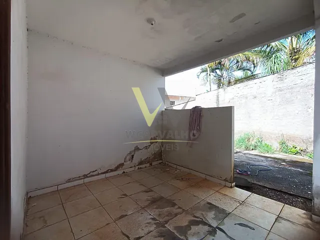 Casa com 314m² 3 quartos e 2 banheiros, à venda, no bairro Antonio Fernandes em Anápolis