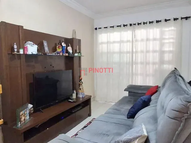 Casa 2 quartos e 2 banheiros, à venda, no bairro Rudge Ramos em São Bernardo do Campo