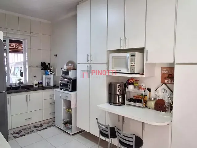 Casa 2 quartos e 2 banheiros, à venda, no bairro Rudge Ramos em São Bernardo do Campo