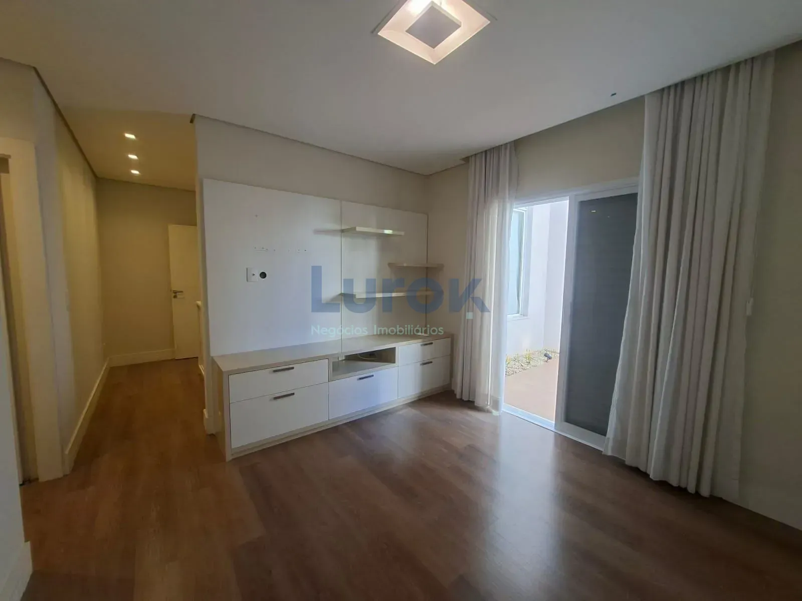 Casa, 3 quartos, 345 m² - Foto 50