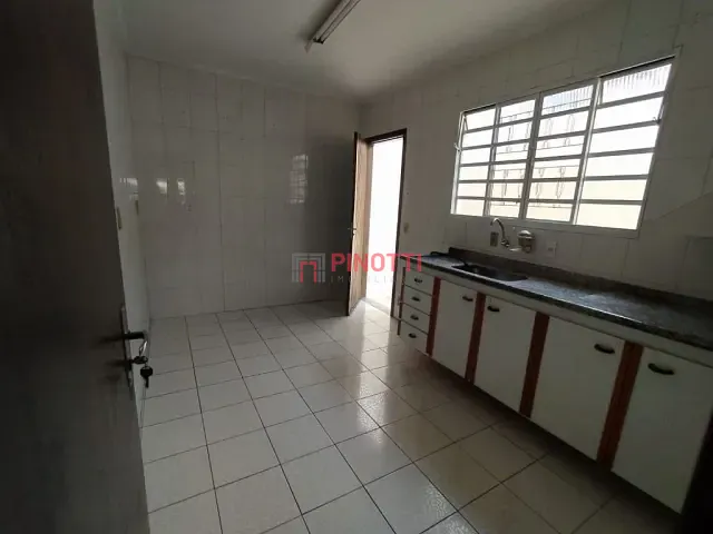 Casa 2 quartos e 1 banheiro, à venda, no bairro Jardim Copacabana em São Bernardo do Campo