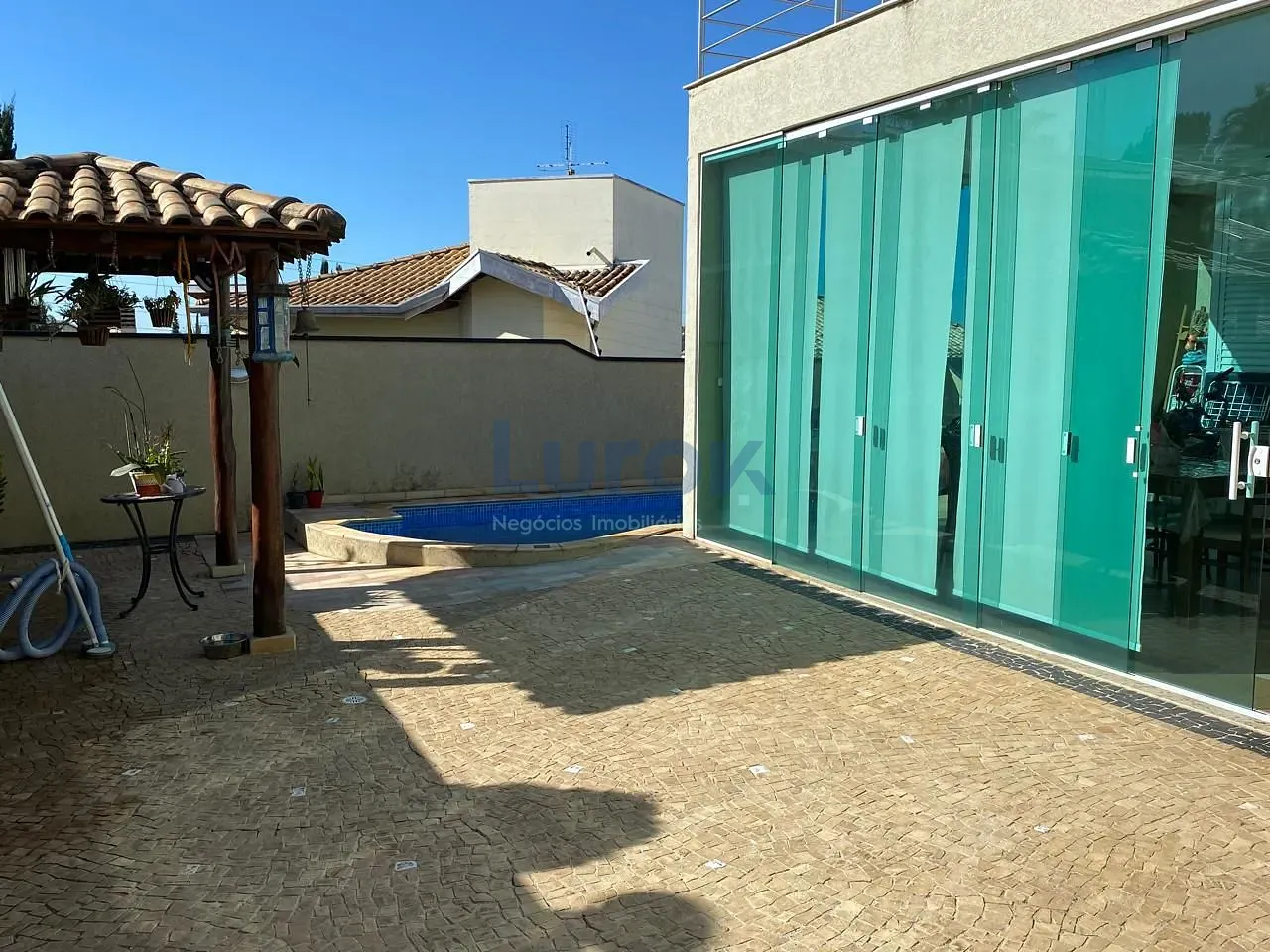 Casa, 3 quartos, 235 m² - Foto 20