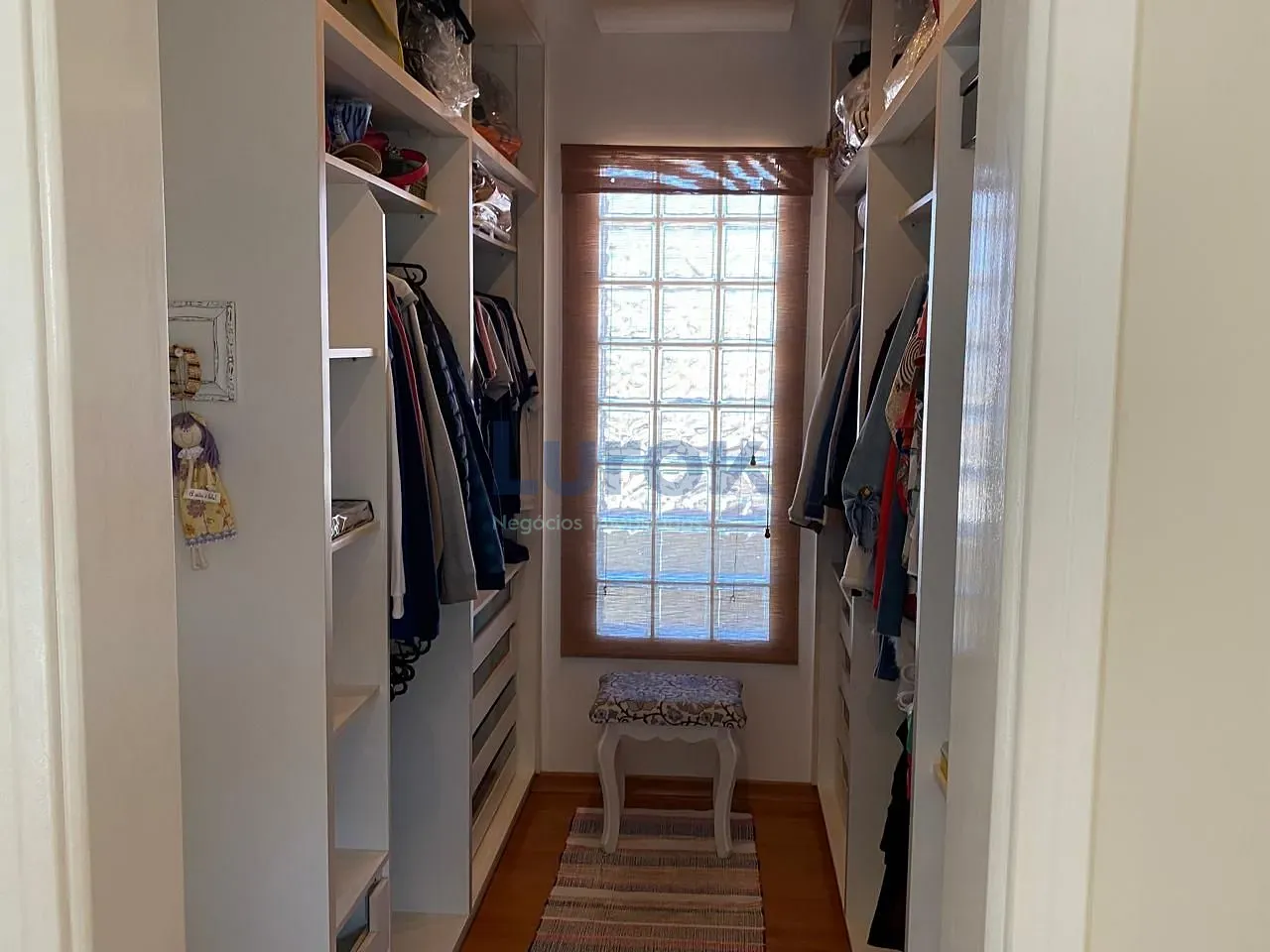 Casa, 3 quartos, 235 m² - Foto 12
