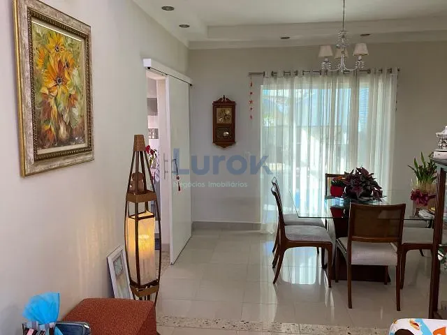 Casa com 300m² 3 quartos e 4 banheiros, à venda, no bairro Jardim Paiquerê em Valinhos