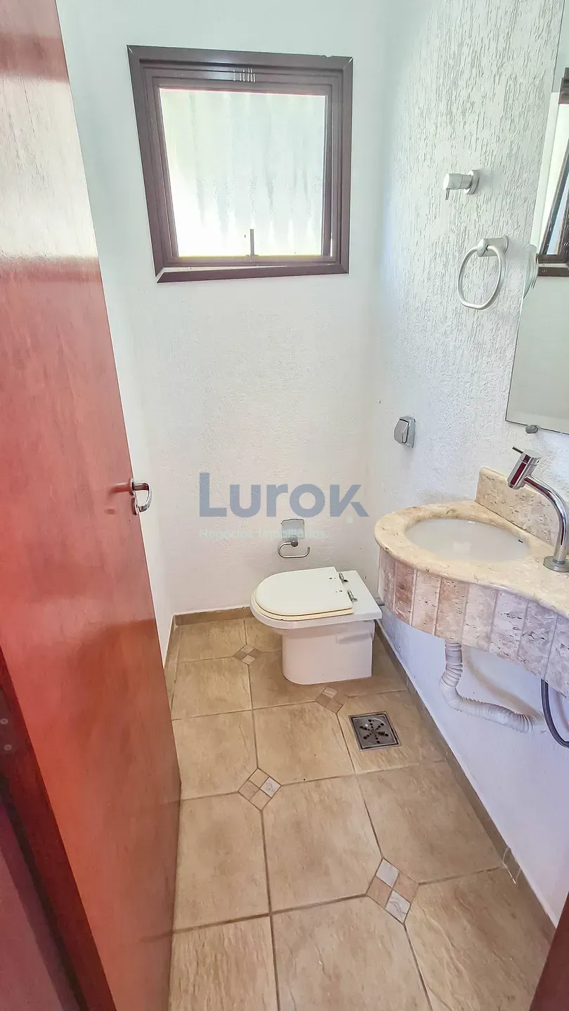 Casa, 4 quartos, 258 m² - Foto 38