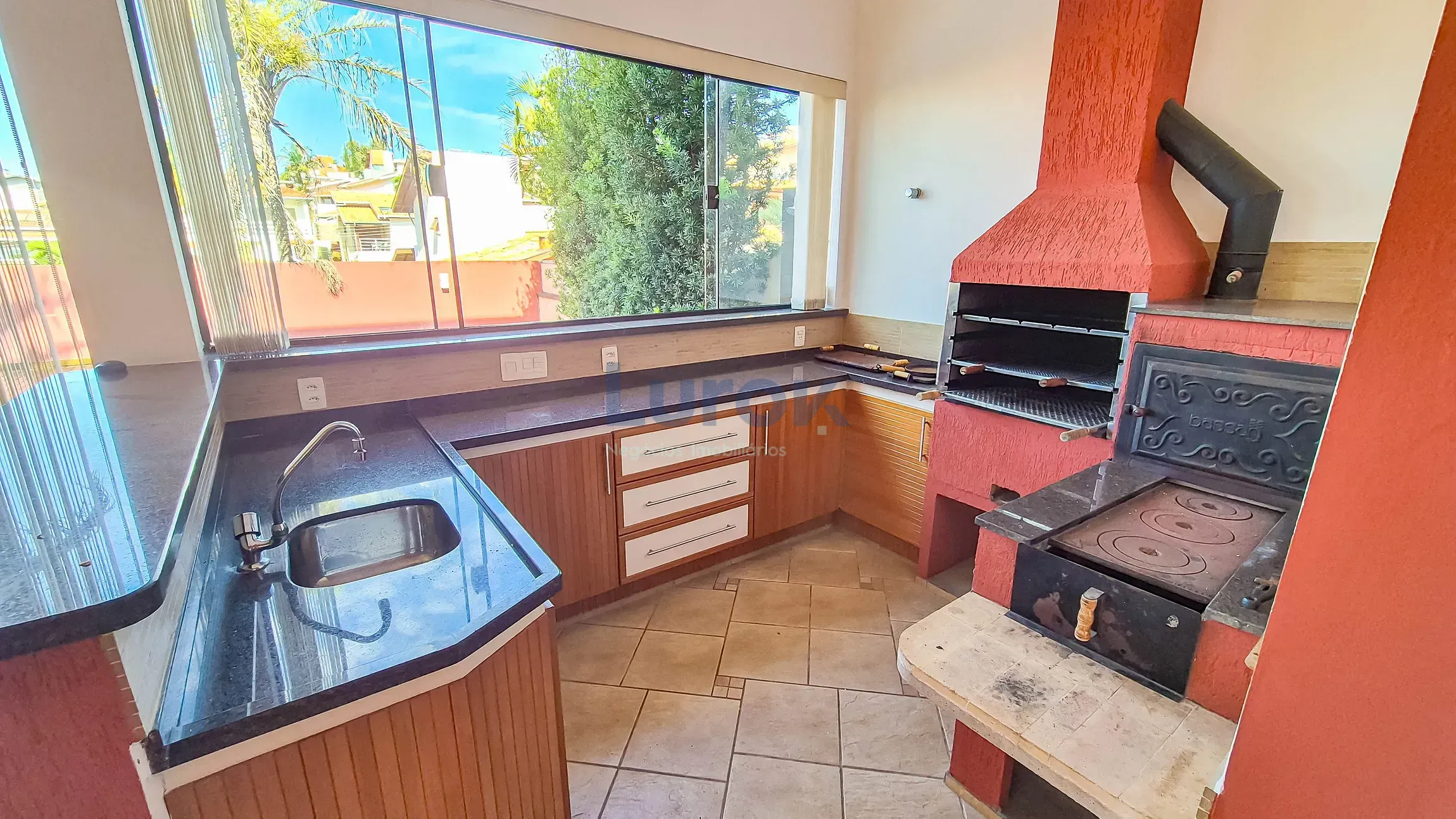 Casa, 4 quartos, 258 m² - Foto 36