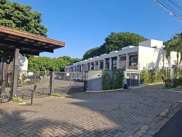 Casa com 175m² 3 quartos e 4 banheiros, para alugar, no bairro Chácaras Silvania em Valinhos