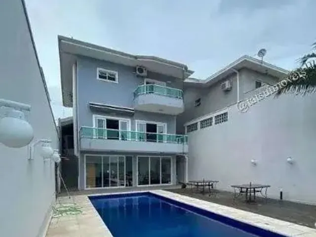 Casa com 10m² 3 quartos e 2 banheiros, à venda ou para alugar, no bairro Urbanova em São José Dos Campos