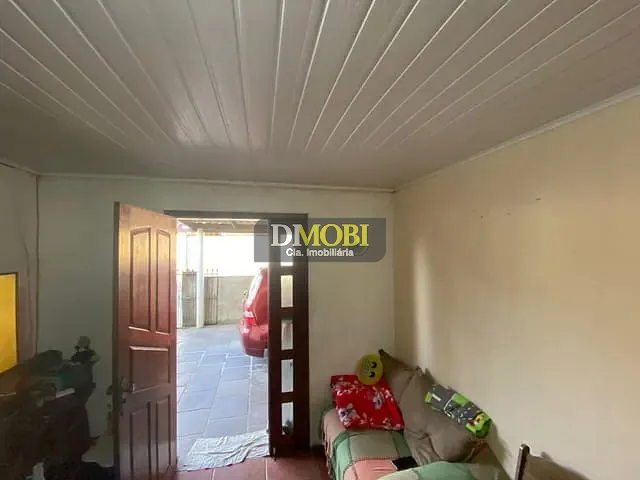 Casa com 300m² 2 quartos e 1 banheiro, à venda, no bairro São Vicente em Gravataí