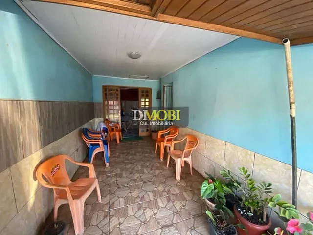 Casa com 300m² 3 quartos e 2 banheiros, à venda, no bairro São Vicente em Gravataí