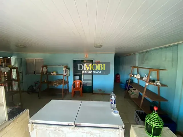 Casa com 300m² 3 quartos e 2 banheiros, à venda, no bairro São Vicente em Gravataí