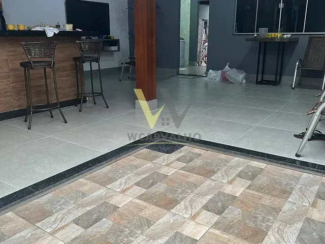 Casa com 300m² 3 quartos e 3 banheiros, à venda, no bairro Vale do Sol em Anápolis