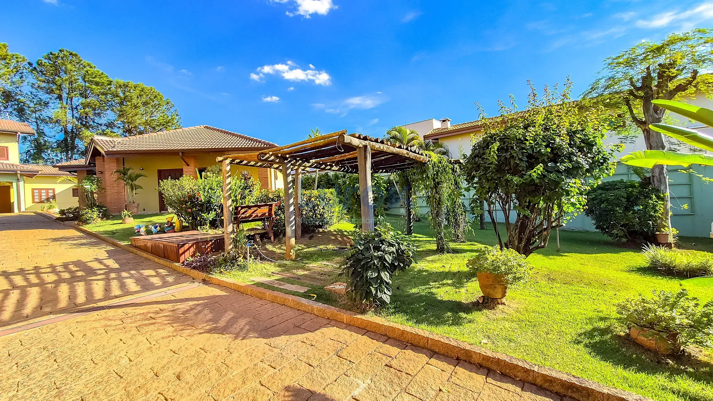 Casa, 4 quartos, 1007 m² - Foto 36
