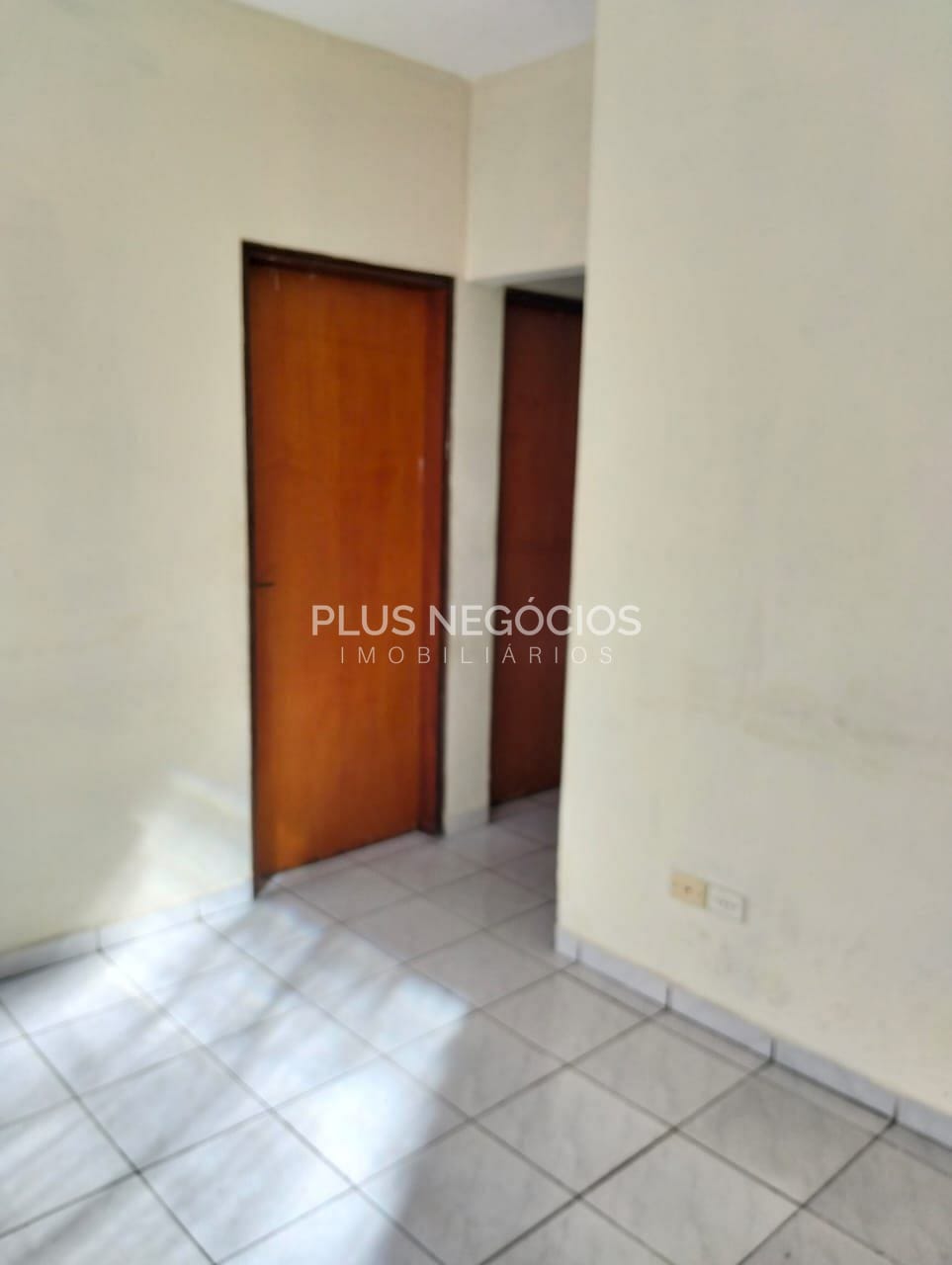 Casa para alugar com 2 quartos, 46m² - Foto 15