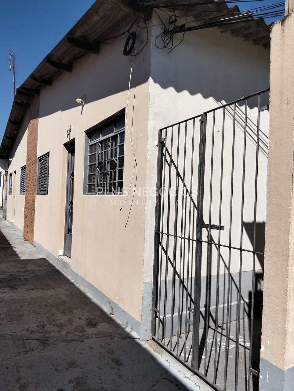 Casa para alugar com 2 quartos, 46m² - Foto 6