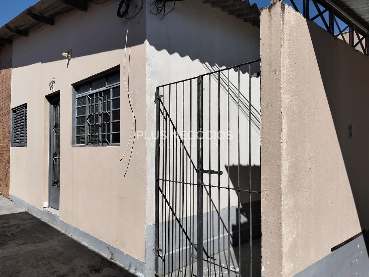 Casa para alugar com 2 quartos, 46m² - Foto 7