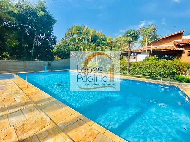 Casa com 3226m² 4 quartos e 4 banheiros, à venda, no bairro Loanda em Atibaia