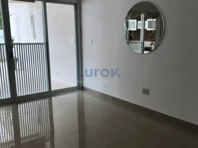 Casa com 307m² 3 quartos e 3 banheiros, para alugar, no bairro Loteamento Residencial Santa Gertrudes em Valinhos