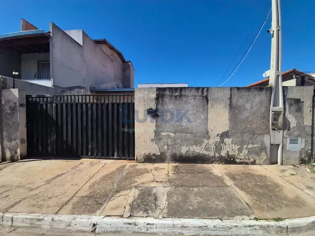Casa com 190m² 3 quartos e 2 banheiros, à venda, no bairro São Marcos em Valinhos