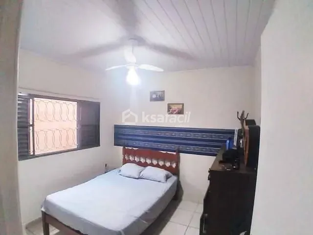 Casa com 360m² 3 quartos e 2 banheiros, à venda, no bairro Jardim Canguru em Campo Grande