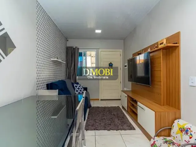 Casa com 70m² 2 quartos e 1 banheiro, à venda, no bairro Jardim Betânia em Cachoeirinha
