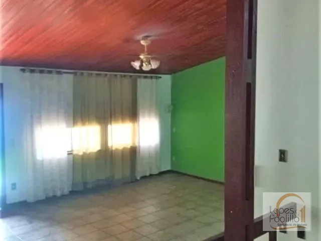 Casa com 591m² 3 quartos e 3 banheiros, à venda, no bairro Vila Santista em Atibaia