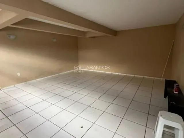Casa com 126m² 2 quartos e 2 banheiros, à venda, no bairro Jardim Ana Maria em Sorocaba