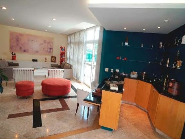 Casa com 620m² 4 quartos e 5 banheiros, à venda, no bairro Tamboré em Santana de Parnaíba