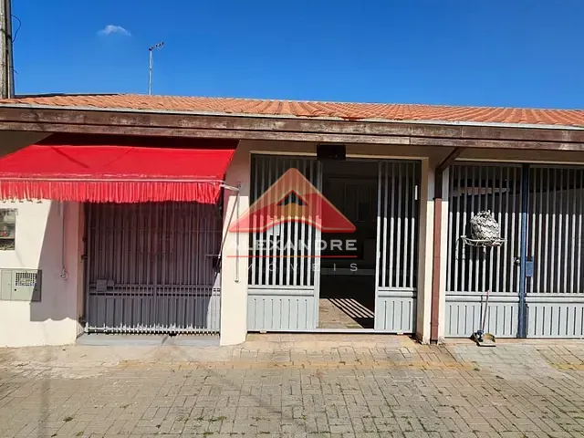Casa com 300m² 3 quartos e 1 banheiro, para alugar, no bairro Vila Tesouro em São José dos Campos