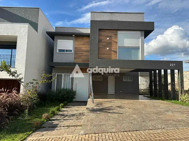 Casa com 300m² 3 quartos e 3 banheiros, à venda ou para alugar, no bairro Colônia Dona Luíza em Ponta Grossa