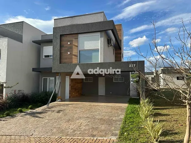 Casa com 300m² 3 quartos e 3 banheiros, à venda ou para alugar, no bairro Colônia Dona Luíza em Ponta Grossa