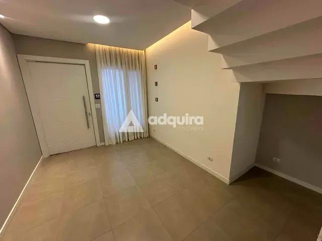 Casa com 300m² 3 quartos e 3 banheiros, à venda ou para alugar, no bairro Colônia Dona Luíza em Ponta Grossa