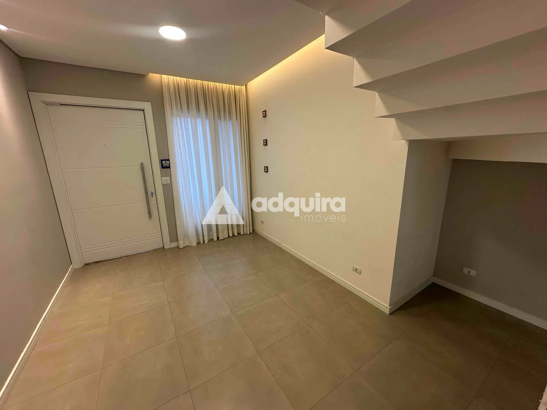 Casa, 3 quartos, 230 m² - Foto 3