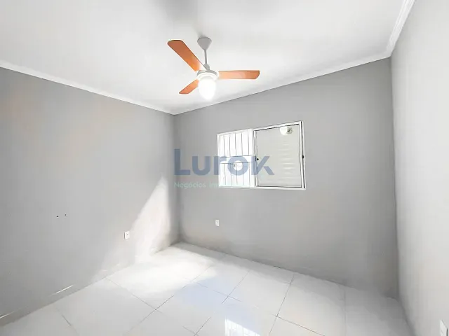 Casa com 200m² 4 quartos e 4 banheiros, à venda, no bairro Parque Jambeiro em Campinas