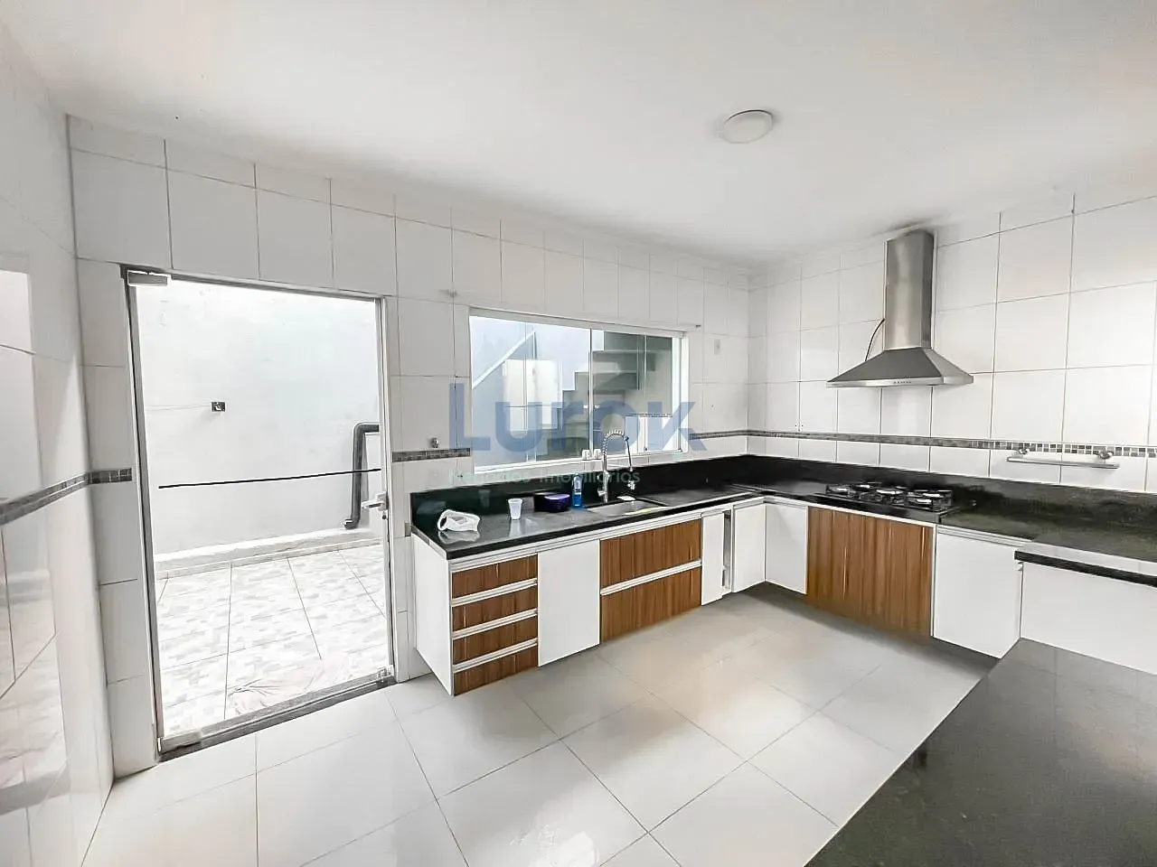 Casa, 4 quartos, 171 m² - Foto 3